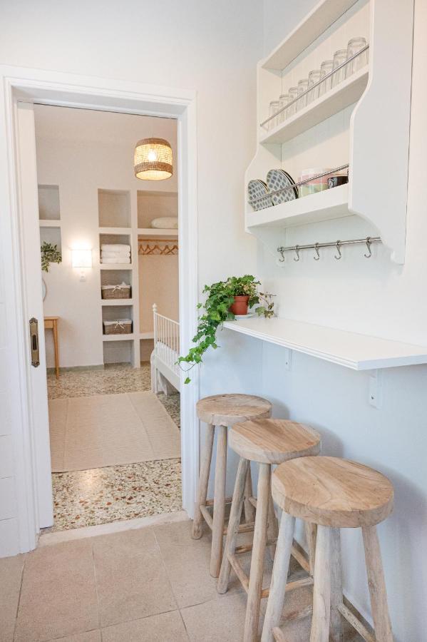 Sunny Yard Apartments Poros Town Luaran gambar