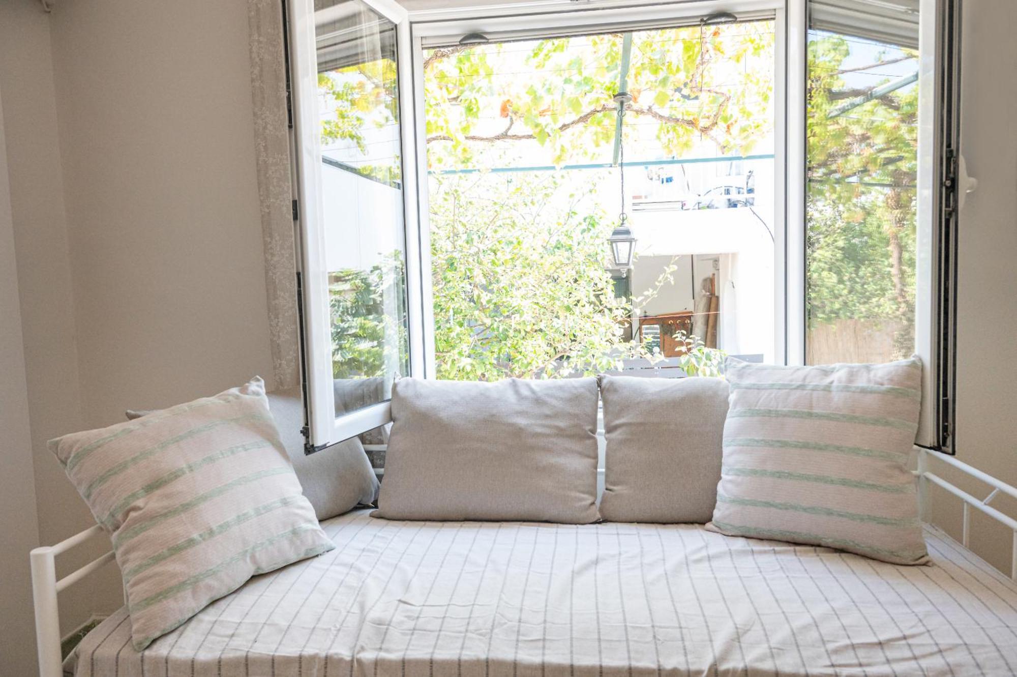 Sunny Yard Apartments Poros Town Luaran gambar
